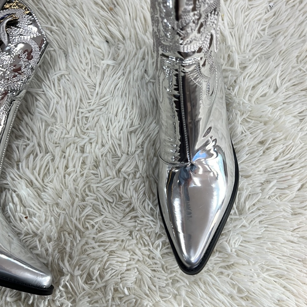 Billini Sergio Silver Chrome Pointed-Toe Western Boots - Picture 5 of 10